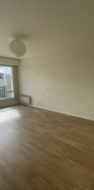 Location Appartement 1 pièce 30m² - Photo 1