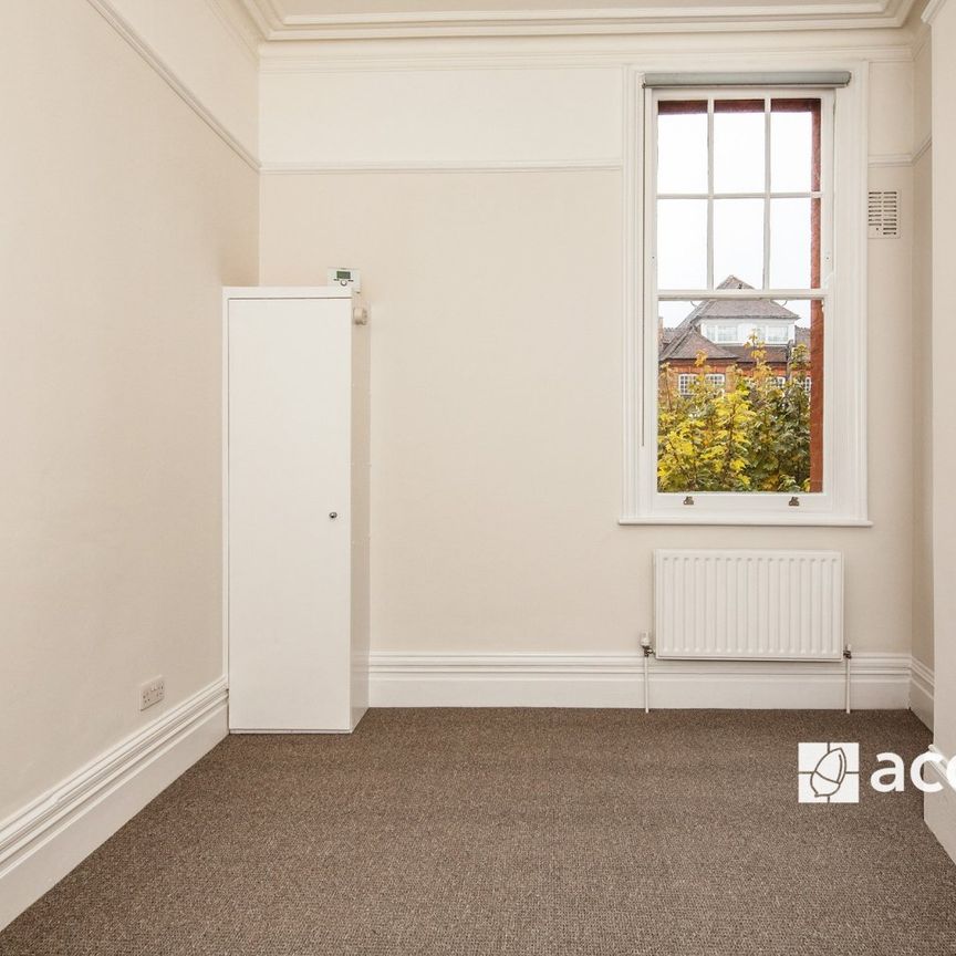 Maisonette to rent - Thurlow Park Road, Dulwich, SE21 - Photo 1