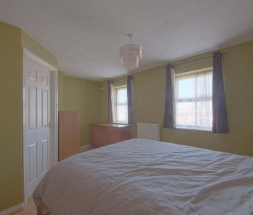 5 bedroom townhouse to rent - Photo 2
