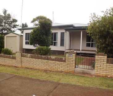 Gorgeous 3 Bedroom Renovated Home with Tandem Shed in Rangeville! - Photo 6