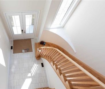 For Lease - 60 Starkweather Street, Aurora, Ontario - Photo 4
