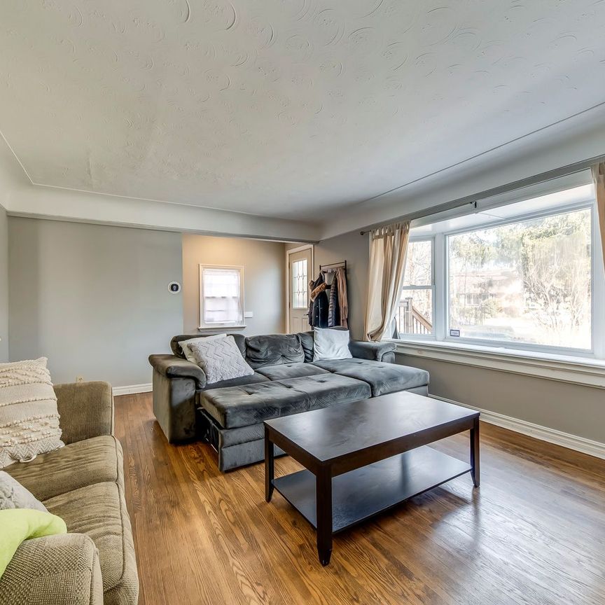 For Lease - 142 Ewen Road, Hamilton, Ontario - Photo 1