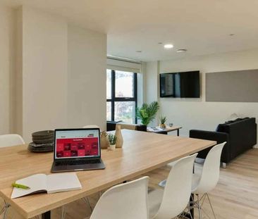 Bronze Plus Ensuite- 6 Bed - Photo 2