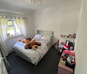 2 bedroom semi-detached house to rent - Photo 5