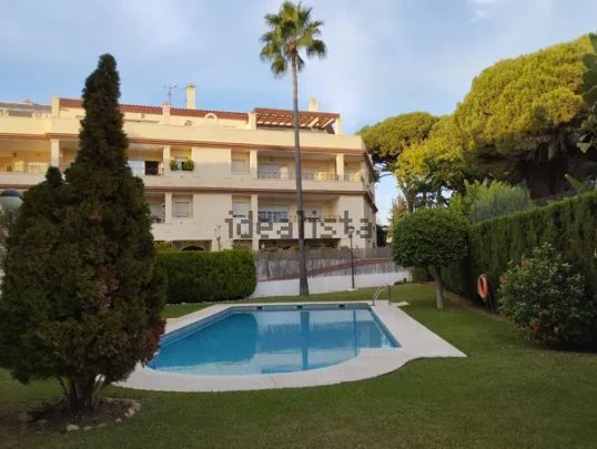 Alquiler de piso en Avenida del Naviero - Photo 1