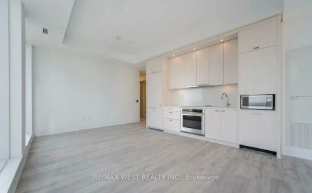 470 Front St W 1712 Street W #12 - Photo 4