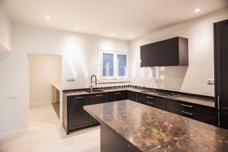 Barcelona, Catalonia 08021 - Photo 4