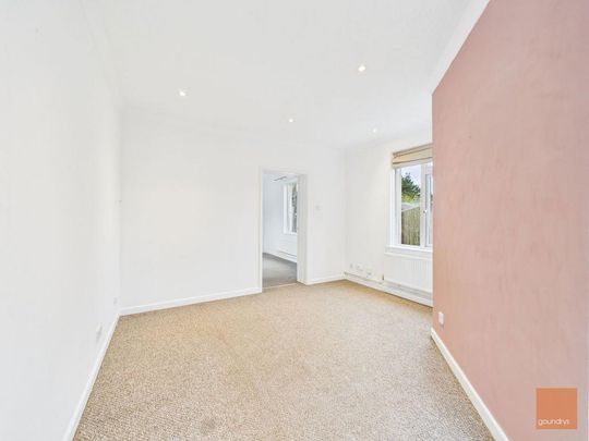 2 bedroom detached bungalow to rent - Photo 1