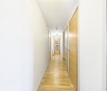 2 bedroom penthouse to rent - Photo 2