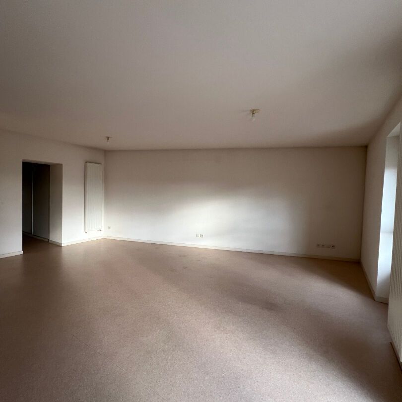 Location Appartement 3 pièces 75m² - Photo 1