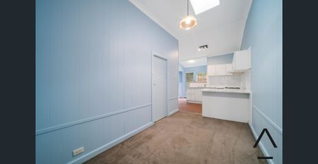 Charming Two-Bedroom Home in the Heart of St Peters - Photo 2