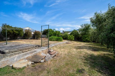 Family Home With A View - Photo 5