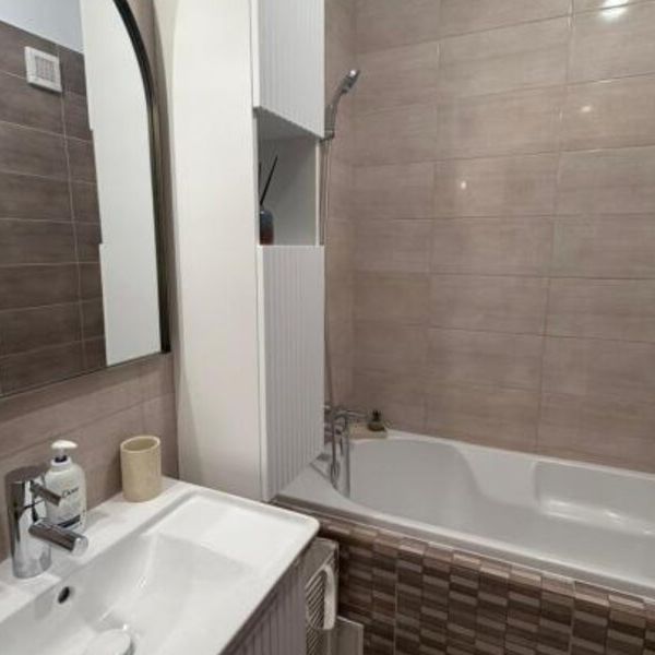 Apartament 2 camere Carol City Park complet mobilat - Fotografie 1