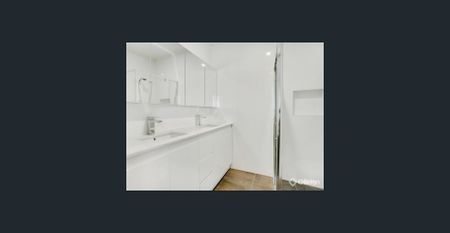 Modern, Stylish & Spacious Freestanding Townhouse - Photo 4