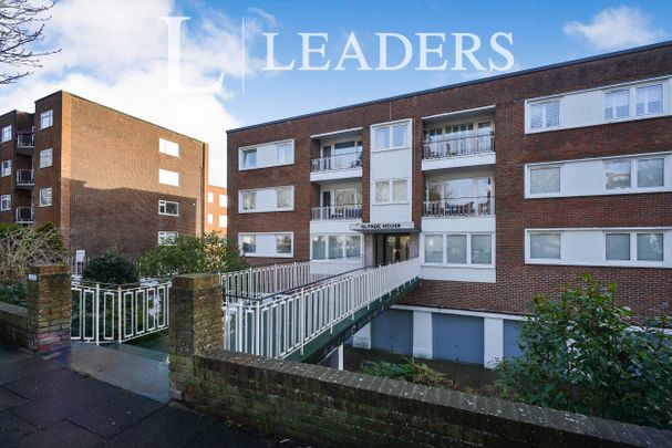 2 bedroom apartment to rent Glynde House, Palmeira Avenue, Hove, BN3 - Photo 1