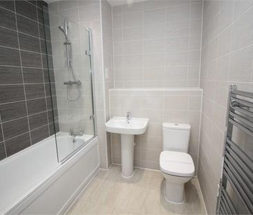 2 bedroom apartment to rent - Photo 6