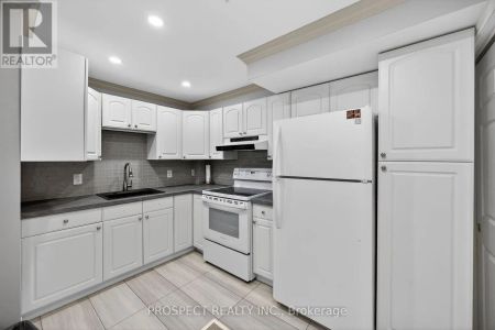 76 LOGAN COURT - Photo 4