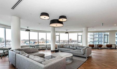 For Lease - 2520 Eglinton Avenue Unit# 813, Mississauga, Ontario - Photo 3