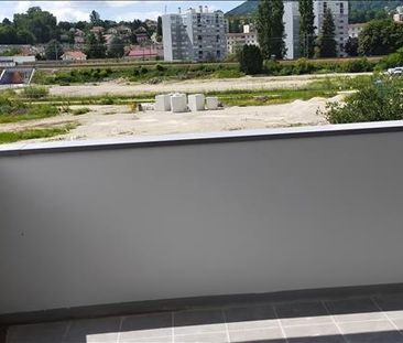 3 pièces - 62,3 m² - 3ème étage - Colocation non autorisée - Photo 6