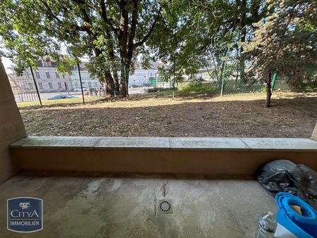 Location Appartement 3 pièces 56m² VIERZON 18100 - Photo 5