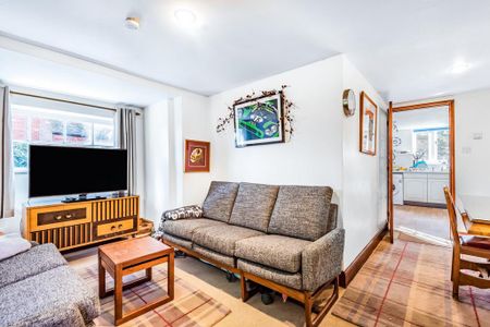 2 bedroom detached house to rent - Photo 2