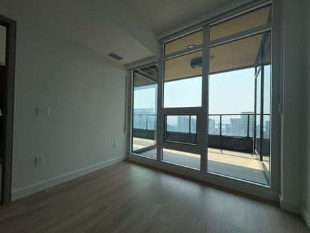 For Lease - 3 Concord Cityplace Way Unit# 4302, Toronto, Ontario - Photo 5