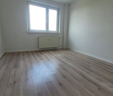 NEUER BODEN UND SEPARATE KÜCHE + BALKON in KAPPEL - Photo 5