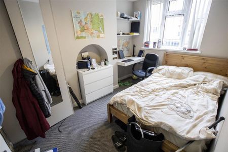 5 bedroom house to rent - Photo 4