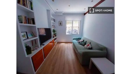 3 room luxury Flat for rent in Valencia, Spain - Photo 4