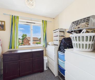 3 bedroom semi-detached house to rent - Photo 4