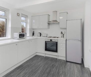 4 bedroom house to rent - Photo 4