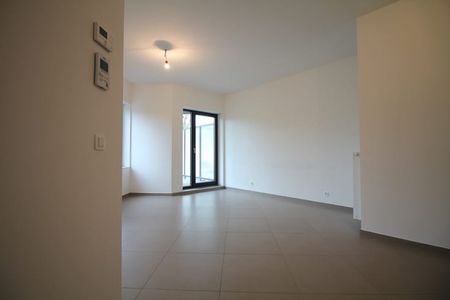 Appartement te huur - Foto 2