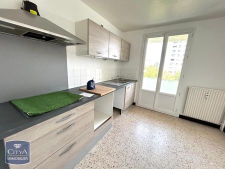 Location Appartement 3 pièces 58m² ST ETIENNE 42100 - Photo 4