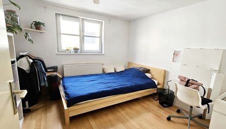 Universitätsviertel: 3-WG-taugliche 3 Zimmerwohnung mit extra Küche für Studierende - Photo 3