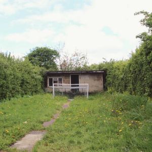 4 bedroom semi-detached house to rent - Photo 2