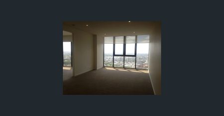 Stylish and Sophisticated 2 Bedroom Apartment - Photo 2