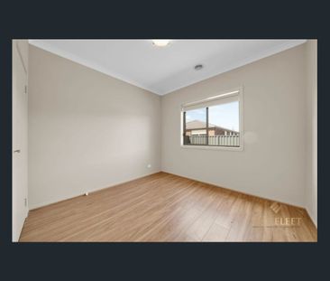 Prime Tarneit Living - 3 Bedrooms, Study, 3 Living Areas & More - Photo 3