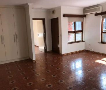 “LOW MAINTENANCE 2 BEDROOM UNIT - PERFECT LOCATION” - Photo 2
