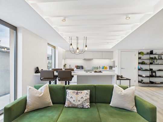 White Hart Yard - Photo 1