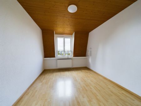 Charming 4.5-room apartment in Oberlunkhofen - Photo 5