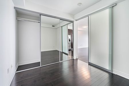 For Lease - 388 Yonge Street Unit# 7105, Toronto, Ontario - Photo 3
