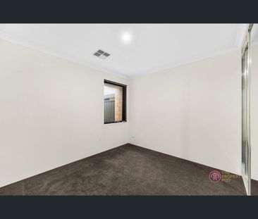 32 Mudstone Road, Banjup, WA 6164 - Photo 4