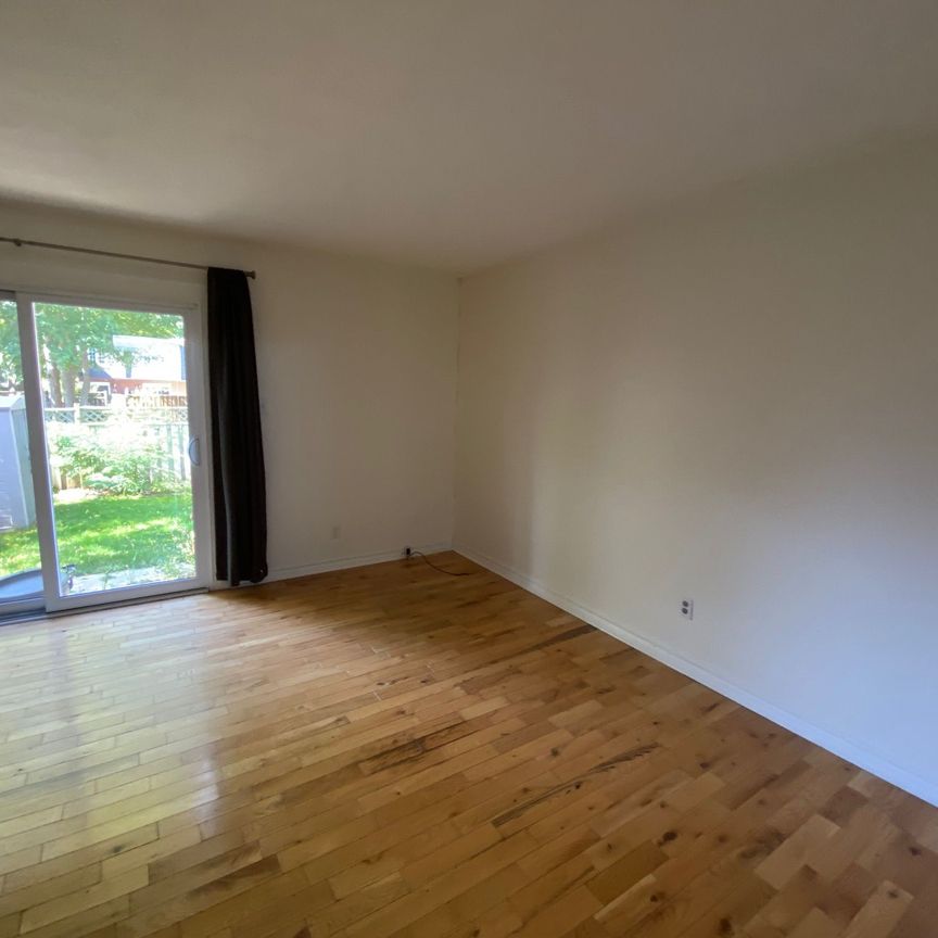 For Lease - 1401 Wonderland Road Unit# 30, London North, Ontario - Photo 1