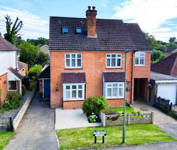 3 bed semi-detached house to rent in The Drive, Cranleigh, Surrey, GU6 7LY - Photo 3