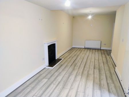 Marston Road, Blakenhall, Wolverhampton - Photo 2