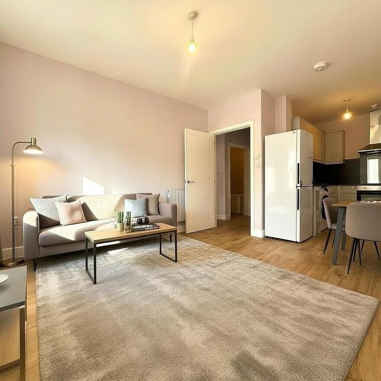 1 bedroom flat to rent - Photo 1