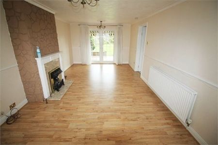 The Phillipers, Watford, WD25 - Photo 2