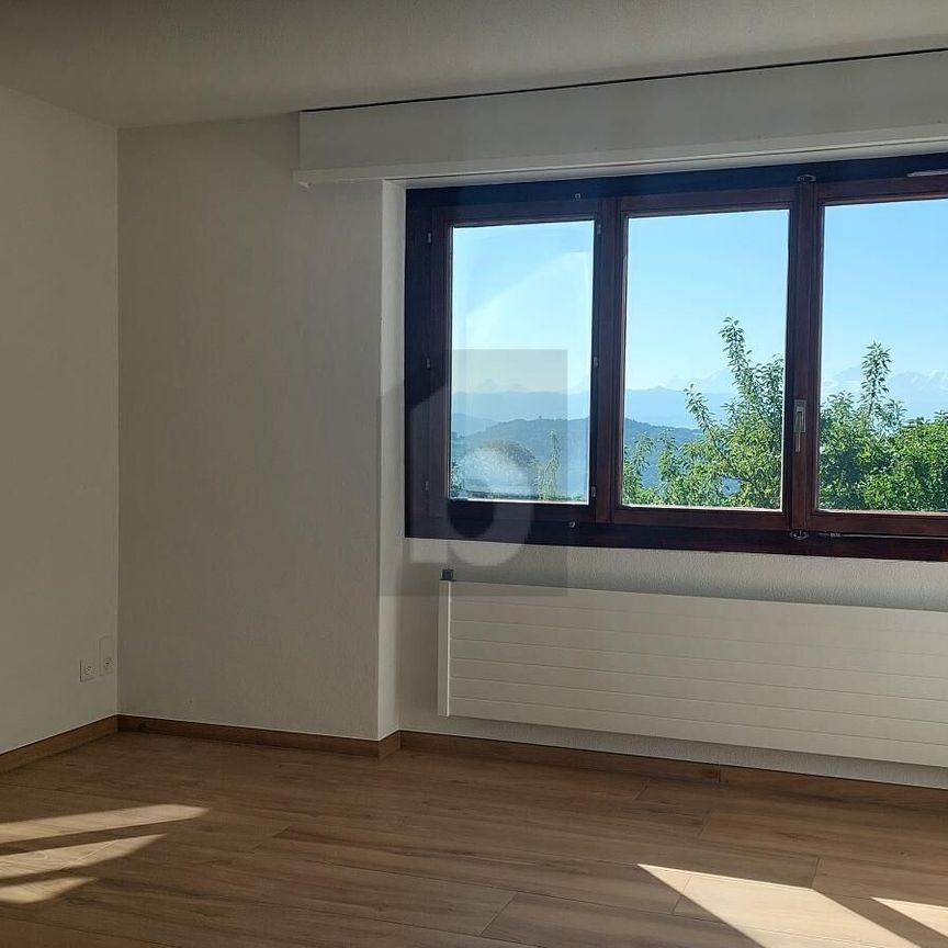 GROSSZÜGIG MIT IDYLLISCHEN GARTEN - Photo 1