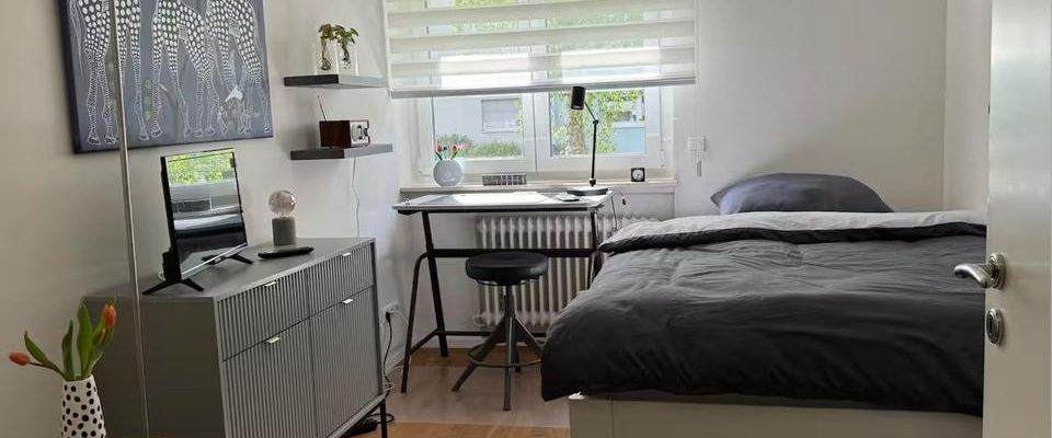 Möblierte 3-Zi Whg. in Sachsenhausen mit Balkon/Treppe zum Garten - Photo 1