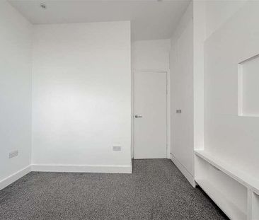 Warrior Square, St. Leonards, TN37 - Photo 3